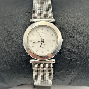 Skagen Classic 107SSSD Silver Women’s Watch Working New Battery